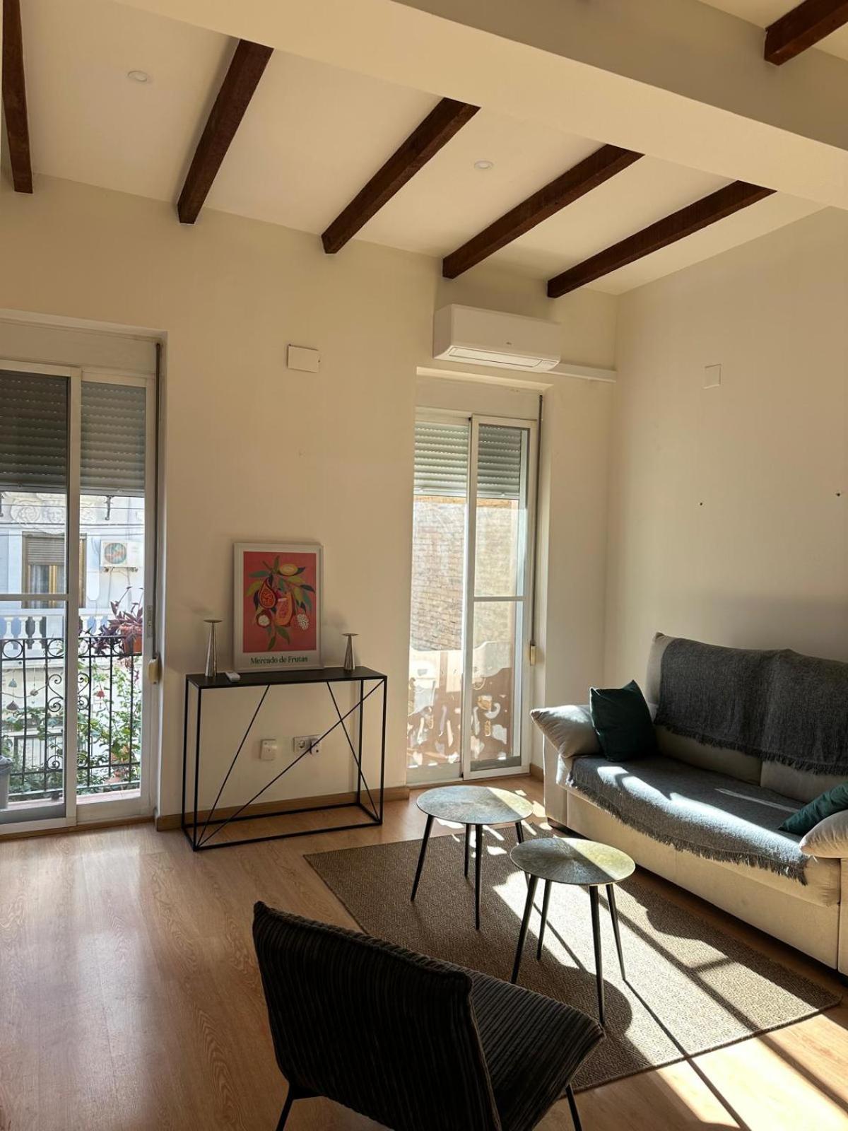 Precioso Junto A Ruzafa En Edificio Tipico Valenciano Valencia